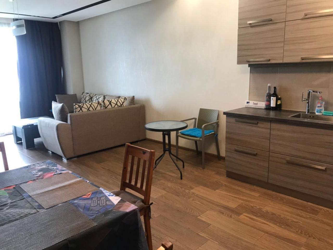 Premium Apartment In Porta Batumi Tower Экстерьер фото