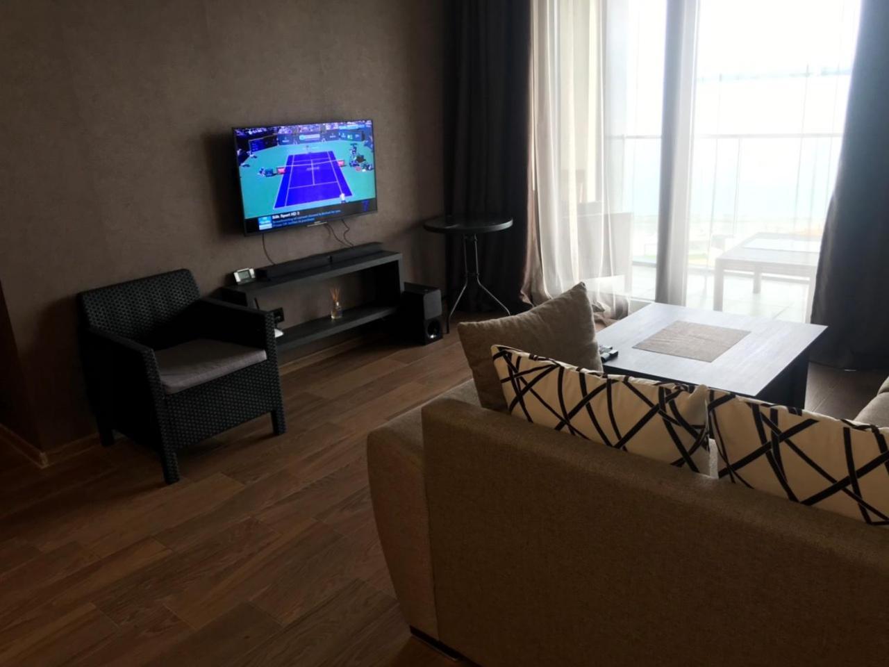 Premium Apartment In Porta Batumi Tower Экстерьер фото