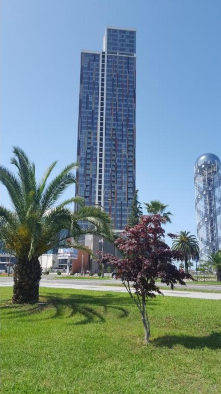 Premium Apartment In Porta Batumi Tower Экстерьер фото